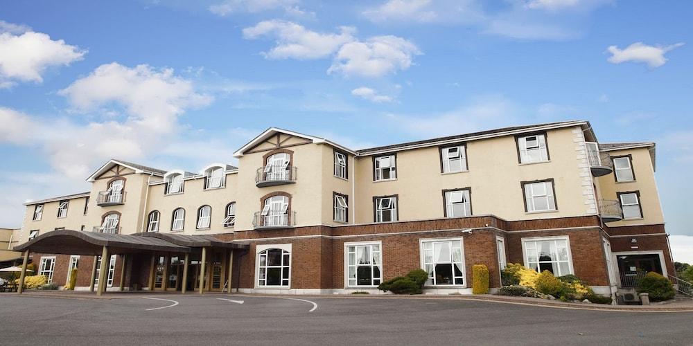 Woodlands Hotel & Leisure Centre ウォーターフォード エクステリア 写真